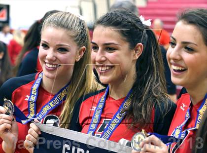 Thumbnail 3 in Carondelet @ Redwood (CIF NCS D2 Final) photogallery.