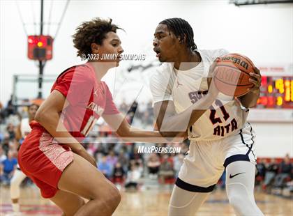 Thumbnail 3 in St. Rita vs. Chaminade (Highland Shootout) photogallery.