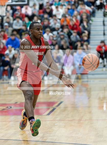 Thumbnail 1 in St. Rita vs. Chaminade (Highland Shootout) photogallery.