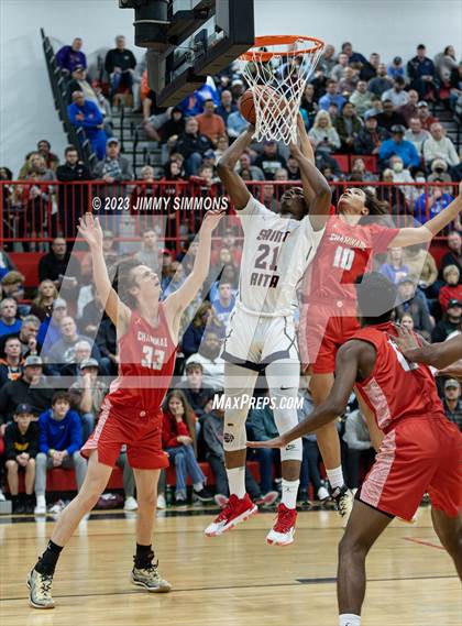 Thumbnail 3 in St. Rita vs. Chaminade (Highland Shootout) photogallery.