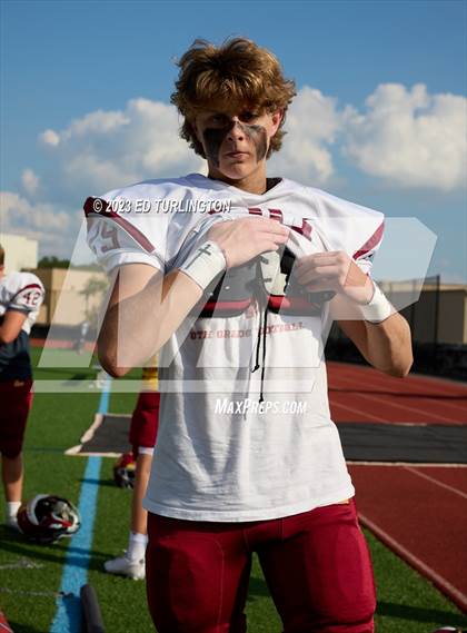 Thumbnail 1 in Lassiter @ Pope photogallery.