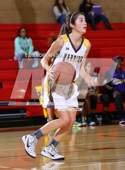 Thumbnail 2 in Lynwood vs. West Torrance (Battle of the Beach) photogallery.