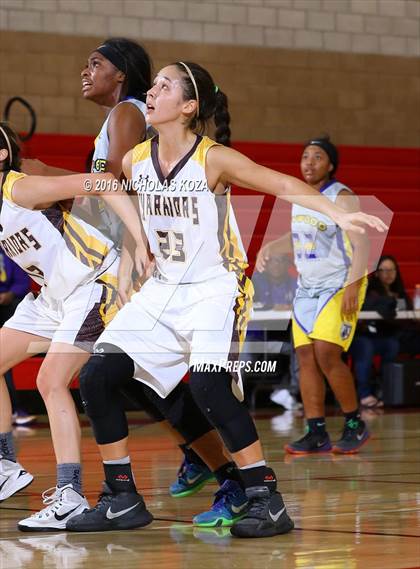 Thumbnail 1 in Lynwood vs. West Torrance (Battle of the Beach) photogallery.