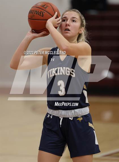 Thumbnail 1 in Winthrop @ Newburyport photogallery.