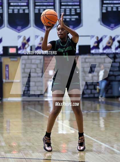 Thumbnail 1 in Myers Park @ Ardrey Kell photogallery.