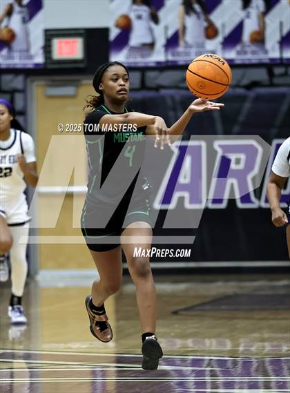 Thumbnail 2 in Myers Park @ Ardrey Kell photogallery.