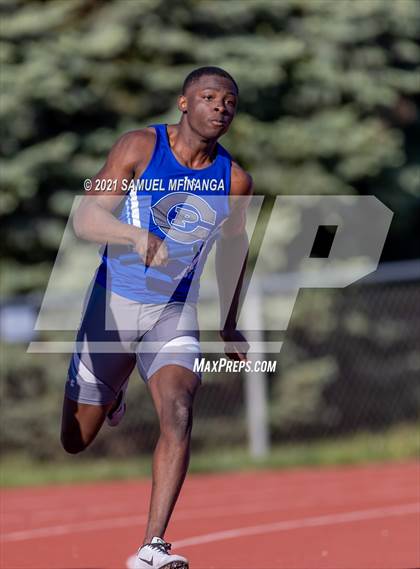 Thumbnail 1 in Metro Conference Track and Field Meet (4X100 Meter) photogallery.