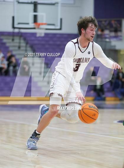 Thumbnail 3 in Kearns vs. Elko (Riverton Holiday Tournament) photogallery.