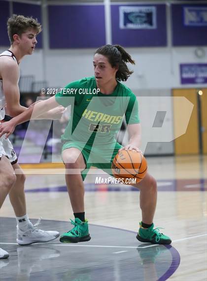 Thumbnail 3 in Kearns vs. Elko (Riverton Holiday Tournament) photogallery.