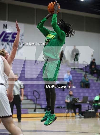Thumbnail 1 in Kearns vs. Elko (Riverton Holiday Tournament) photogallery.