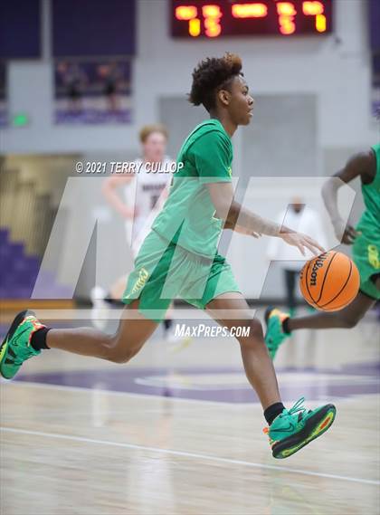 Thumbnail 1 in Kearns vs. Elko (Riverton Holiday Tournament) photogallery.