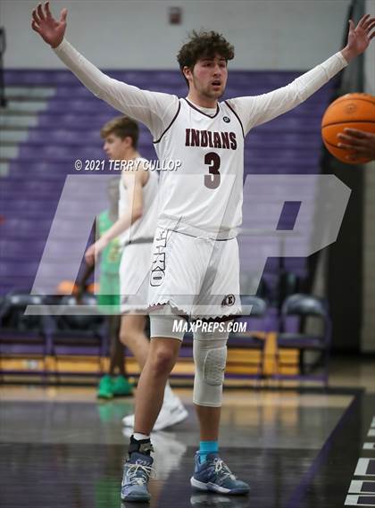 Thumbnail 1 in Kearns vs. Elko (Riverton Holiday Tournament) photogallery.