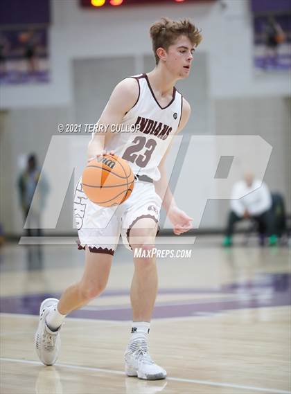 Thumbnail 2 in Kearns vs. Elko (Riverton Holiday Tournament) photogallery.