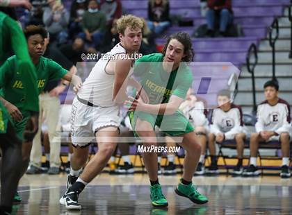 Thumbnail 2 in Kearns vs. Elko (Riverton Holiday Tournament) photogallery.