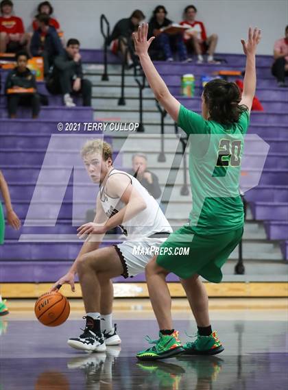 Thumbnail 1 in Kearns vs. Elko (Riverton Holiday Tournament) photogallery.