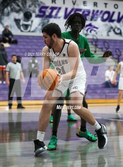 Thumbnail 1 in Kearns vs. Elko (Riverton Holiday Tournament) photogallery.