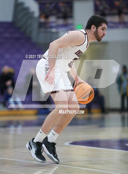Thumbnail 2 in Kearns vs. Elko (Riverton Holiday Tournament) photogallery.