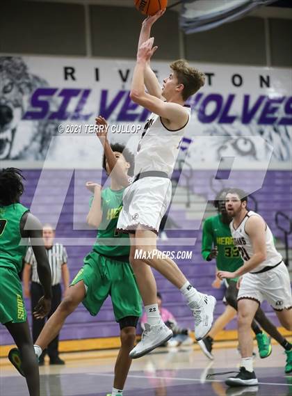 Thumbnail 1 in Kearns vs. Elko (Riverton Holiday Tournament) photogallery.