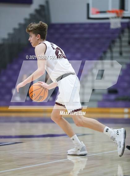 Thumbnail 2 in Kearns vs. Elko (Riverton Holiday Tournament) photogallery.