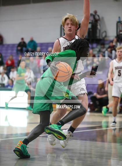 Thumbnail 1 in Kearns vs. Elko (Riverton Holiday Tournament) photogallery.