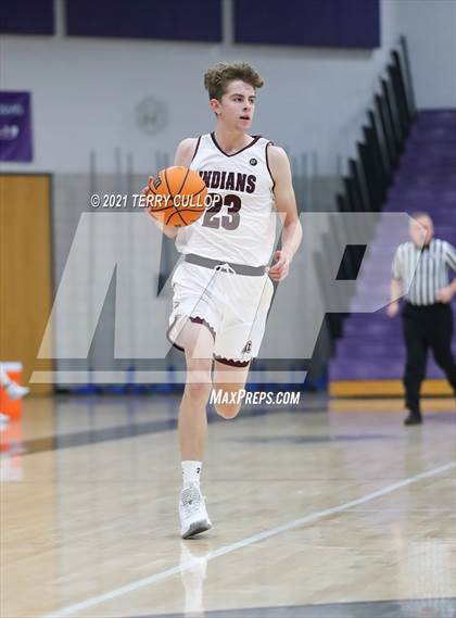 Thumbnail 2 in Kearns vs. Elko (Riverton Holiday Tournament) photogallery.