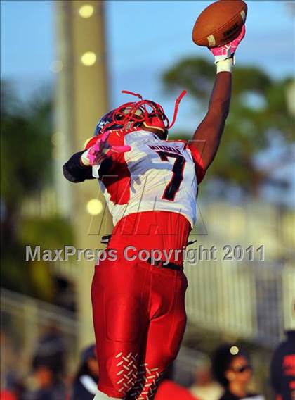 Thumbnail 2 in Miramar @ St. Thomas Aquinas photogallery.