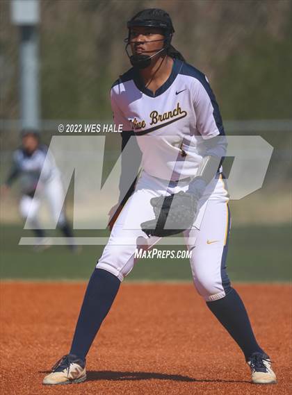 Thumbnail 3 in Arlington vs Olive Branch (Morris Hunter Tournament) photogallery.