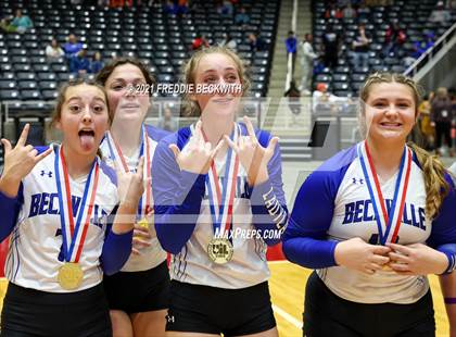 Thumbnail 1 in Beckville vs. Thrall (UIL Volleyball 2A Finals)  photogallery.