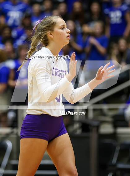 Thumbnail 1 in Beckville vs. Thrall (UIL Volleyball 2A Finals)  photogallery.