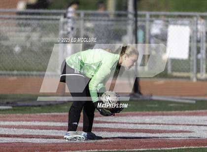 Thumbnail 1 in FR: Redondo Union vs Culver City photogallery.