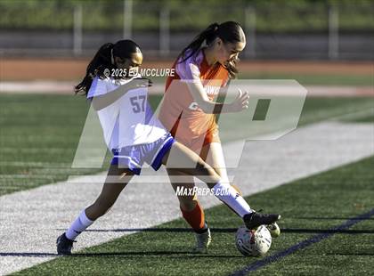 Thumbnail 2 in FR: Redondo Union vs Culver City photogallery.