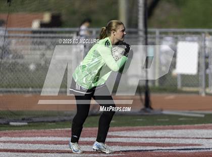 Thumbnail 2 in FR: Redondo Union vs Culver City photogallery.