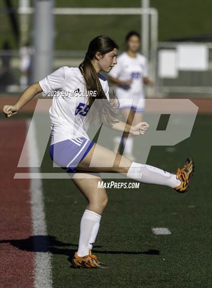 Thumbnail 1 in FR: Redondo Union vs Culver City photogallery.
