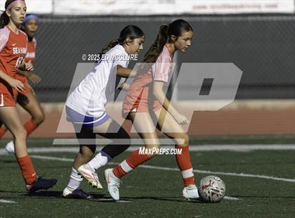 Thumbnail 2 in FR: Redondo Union vs Culver City photogallery.