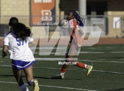 Thumbnail 1 in FR: Redondo Union vs Culver City photogallery.