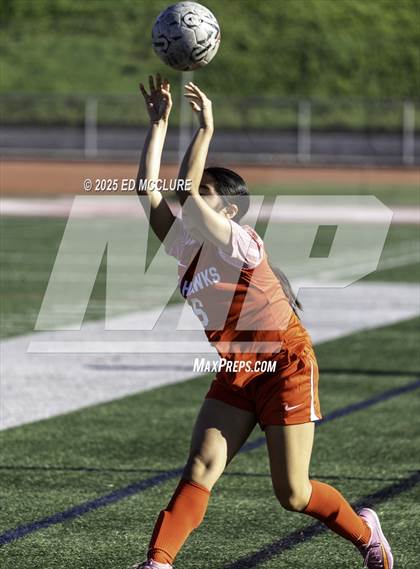 Thumbnail 2 in FR: Redondo Union vs Culver City photogallery.