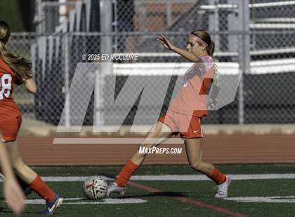 Thumbnail 1 in FR: Redondo Union vs Culver City photogallery.