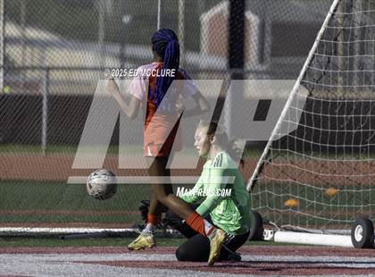 Thumbnail 1 in FR: Redondo Union vs Culver City photogallery.