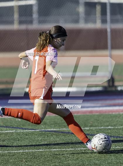 Thumbnail 2 in FR: Redondo Union vs Culver City photogallery.