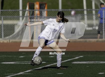 Thumbnail 2 in FR: Redondo Union vs Culver City photogallery.