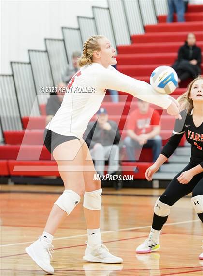 Thumbnail 1 in Anchor Bay @ Romeo (District Final) photogallery.