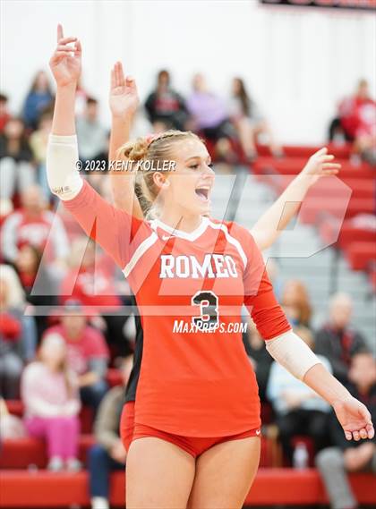 Thumbnail 3 in Anchor Bay @ Romeo (District Final) photogallery.