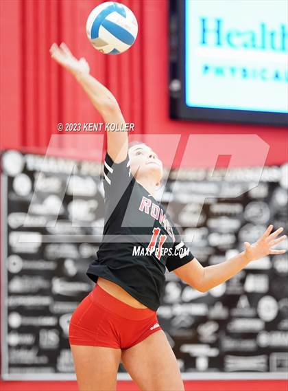 Thumbnail 2 in Anchor Bay @ Romeo (District Final) photogallery.