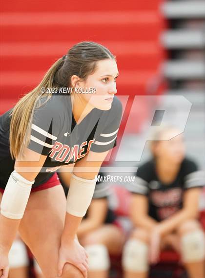 Thumbnail 2 in Anchor Bay @ Romeo (District Final) photogallery.