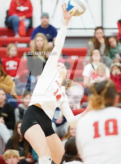 Thumbnail 1 in Anchor Bay @ Romeo (District Final) photogallery.