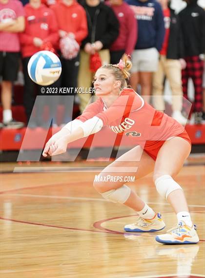 Thumbnail 2 in Anchor Bay @ Romeo (District Final) photogallery.