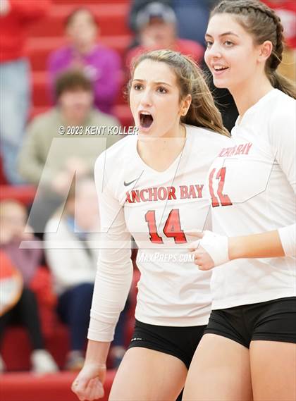 Thumbnail 2 in Anchor Bay @ Romeo (District Final) photogallery.