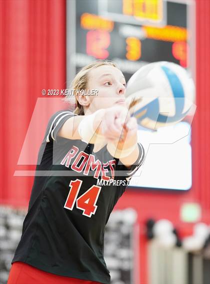 Thumbnail 1 in Anchor Bay @ Romeo (District Final) photogallery.