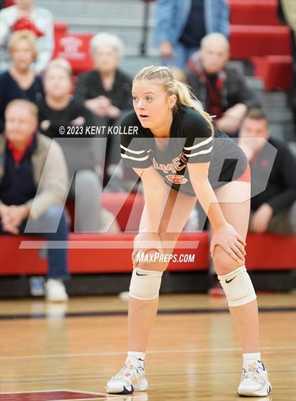 Thumbnail 1 in Anchor Bay @ Romeo (District Final) photogallery.