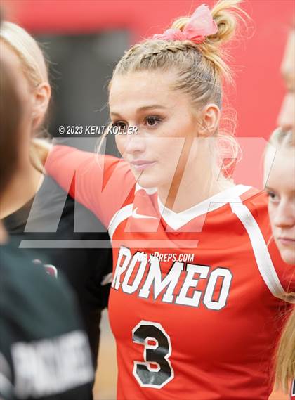 Thumbnail 2 in Anchor Bay @ Romeo (District Final) photogallery.